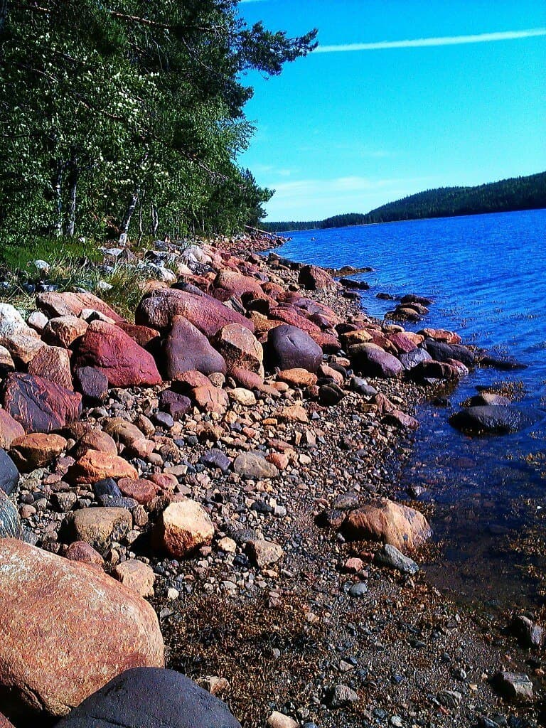 Белое море и северный берег у поселка Чупа